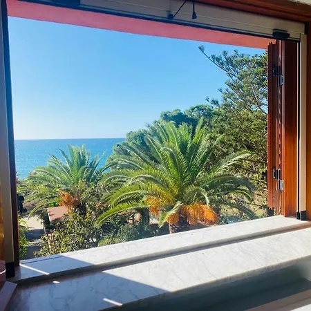 Finestra Sul Mare B&B *