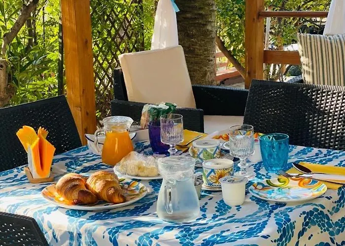 Alojamento de Acomodação e Pequeno-almoço Finestra Sul Mare *